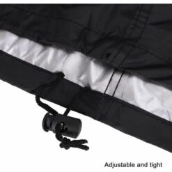 VERSAILLESFR Housse Barbecue(77 X 58 Cm), Rond Housse Bâche De Protection BBQ Couverture Anti-poussière Anti-UV Anti-Pluie Pour Grill à Gaz Électrique Jardin Patio Weber Avec Sac De Rangement(Noir) 8 VERSAILLESFR Housse Barbecue(77 X 58 Cm), Rond Housse Bâche De Protection BBQ Couverture Anti-poussière Anti-UV Anti-Pluie Pour Grill à Gaz Électrique Jardin Patio Weber Avec Sac De Rangement(Noir) -Accessoires de barbecue Soldes 41667537 4