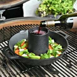 BBQ-Toro Rôtissoire à Poulet En Fonte Ø 28 Cm | Déjà Brûlé - Preseasoned | Rôtissoire à Volaille Pour Le Gril Et Le Four -Accessoires de barbecue Soldes 53909081 3